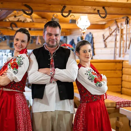 Bystrina Szálloda Deménvölgy