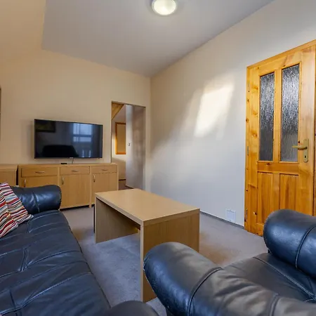 Bystrina فندق ديمانوفْشكا دولِنا